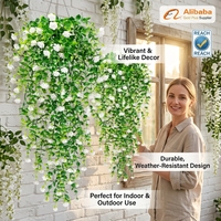 Plantes murales artificielles en eucalyptus résistantes aux UV avec des fleurs de rose et des feuilles vertes pour la décoration de mariage en plein air et de jardin
