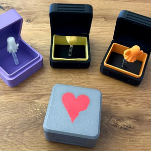 Boîte Mystère Amusante Cadeau d'Halloween Feuille de Plastique PLA Imprimée en 3D avec Motifs Fantôme et Cœur, Surprise Pop-Up - Product Image 5