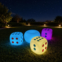 Ensemble de meubles de bar en plastique LED créatif avec design moderne, table ronde d'extérieur et chaises à pieds hauts
