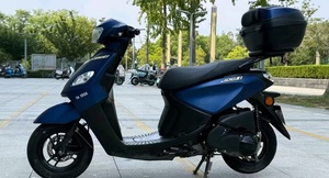 Scooter de Gasolina Usado <span class=keywords><strong>JYM</strong></span> Yamaha Jog-i 125 125CC, Motocicleta de Ahorro de Combustible para Desplazamientos con Maletero Trasero, Zhejiang - Product Image 3