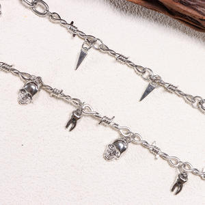 Heart Shape Stainless Steel Shoe <b>Chain</b> With Spikes And Rivets For <b>Boots</b> Unisex Fashion Accessory - Product Image 4