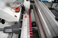 Machine à percer et à tarauder multi-rows de haute précision pour le travail du bois JIYU Z5XLBD, profondeur de perçage de 60 mm, 10-26 pièces/min
