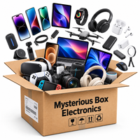 Meilleures ventes : Boîte mystère avancée de jeux d'aventure – 5 à 10 articles électroniques, dont des traceurs portables et des batteries externes |   Expédition rapide