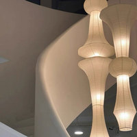 Lustre suspendu en papier de style Isamu Noguchi, vintage japonais, inspiré du Wabi-sabi, à trois/quatre/cinq têtes, modèle pour la maison