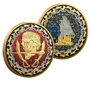 Pièce commémorative en métal plaqué sur le thème des pirates, avec crâne et épée, éléments rouge, bleu et or, collection 3D, décoration de bureau - Product Image 1