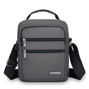 Sacs messager pour hommes au design tendance, sac à bandoulière simple en Oxford, sac de poitrine pour hommes, petit sac bandoulière croisé, sac banane - Product Image 1