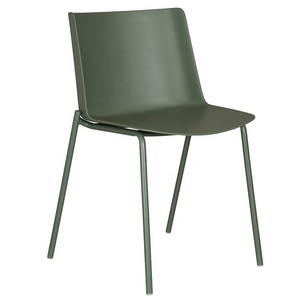 Silla de plástico con patas de metal coloridas y baratas con pila apilable para restaurante, comedor, recepción con patas de metal - Product Image 1