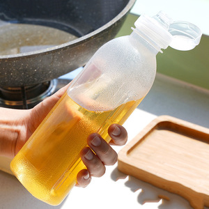 Bottiglia dosatrice cilindrica in plastica con tappo a vite per olio, salsa di soia e aceto, famosa su Internet, per cucina - Product Image 1