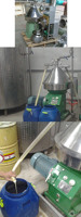 Équipement de séparation automatique de la crème de lait électrique en acier inoxydable industriel, machine de séparation de la matière grasse du lait