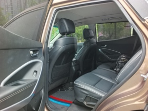 Santa Fe 2018 Usado, Automático, 4x4, 7 <span class=keywords><strong>Plazas</strong></span>, SUV Inteligente, Volante a la Izquierda, Interior Oscuro, R18, Tapicería de Tela, Auto de Segunda Mano Barato - Product Image 4