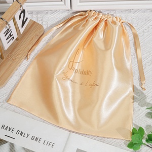 Sac à cordon en satin de soie doux pour cosmétiques, chaussures, lingerie et vêtements, avec logo personnalisé imprimé - Promotion - Product Image 4