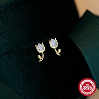 Großhandel Glow luxe Sterling Silber Zirkon Tulpe Blume Ohr stecker Hochwertige Modeschmuck Gold Lünette Einstellung Geschenk