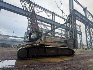 Grue sur chenilles hydraulique Zoomlion d'occasion de 180 tonnes avec une efficacité opérationnelle élevée - Product Image 3