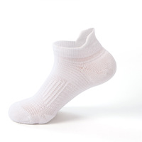 Chaussettes de sport athlétiques respirantes en maille à logo personnalisé, vente en gros, pour la course, avec amorti, coupe basse, marque privée, OEM