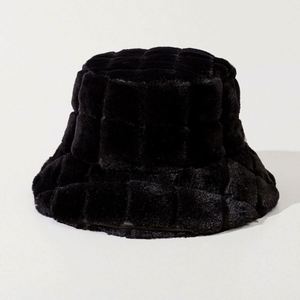 Wholesale in Stock Purple Fuzzy Bucket <b>Hat</b> Checkered Pattern Women Winter <b>Hats</b> Plush Fur Bucket <b>Hat</b> - Product Image 2
