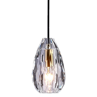 Lustre suspendu classique en cristal pour plafond bas, idéal pour chambre à coucher, de la marque Rhomboid Lighting Company