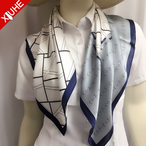 Foulards carrés en satin personnalisés OEM de <span class=keywords><strong>70</strong></span>*70cm pour femmes, motifs variés et colorés, nœuds léopard, animaux, pois, styles d'été <span class=keywords><strong>vintage</strong></span> - Product Image 3