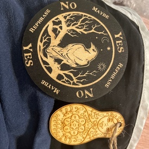 Tableros de péndulo y espíritu de madera, respuestas de cuervo, herramientas de adivinación de brujería, decoraciones de Altar, regalos para mejores amigos - Product Image 6