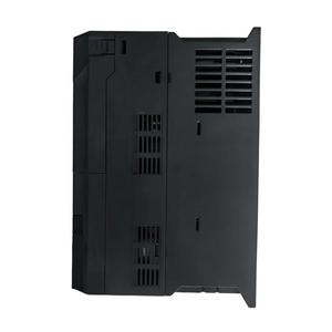 มอเตอร์อุตสาหกรรม SINEE EM760 ซีรีส์ 22KW พร้อมระบบควบคุม VFD ความแม่นยำสูง 3 เฟส 380V สำหรับคอมเพรสเซอร์แบบไม่มีเซนเซอร์ - Product Image 4