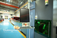Machine de découpe laser à fibre pour tubes métalliques 6000W, 8m (26ft), coupe laser de tuyaux jusqu'à 240mm avec enclos de protection