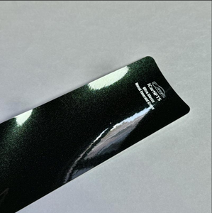 <span class=keywords><strong>Precio</strong></span> <span class=keywords><strong>de</strong></span> fábrica al por mayor PET Ultra brillante Metal azul oscuro autoadhesivo decorativo rollo <span class=keywords><strong>de</strong></span> película <span class=keywords><strong>de</strong></span> vinilo revestimiento para coche - Product Image 6