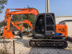 Excavatrice d'occasion de haute qualité ZX70 à vendre du Japon engins de terrassement 7 tonnes 95% NOUVELLE excavatrice ZX 70 à vendre - Product Image 6