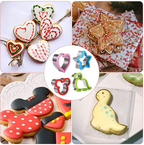 Cortador de galletas de acero inoxidable para niños, conjunto de sandwichera con forma de corazón y estrella, ratón, dinosaurio, cortador de galletas de grado alimenticio - Product Image 6