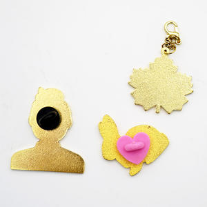 Insignias de Metal Esmaltadas en Oro Rosa Personalizadas y Económicas, Juego de Pines de Solapa Suaves y Rígidos con Paquetes de Tarjetas de Respaldo - Product Image 5