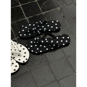 Sandalias de Playa con Punta Descubierta y Diseño de Puntos, de Piel de Oveja Súper Suave, para Mujer, Verano 2026, para Vacaciones - Product Image 4