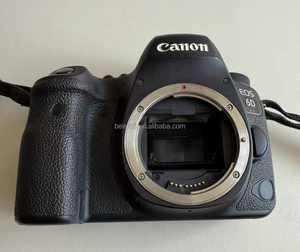 NUEVA Cámara DSLR de Fotograma Completo Original Canon 6D Mark II con Resolución Full HD y Modo de Video Time-Lapse Integrado - Product Image 1
