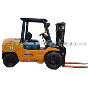 Oferta 2022: Montacargas Usado TOYOTA de 5 Toneladas, Mini Tractor con Elevación de 3 Etapas de 4.5m, Motor Diésel, Tracción Total, 1 Año de Garantía, Mejor Servicio - Product Image 1