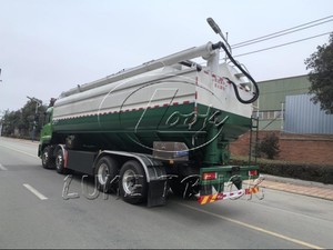 Camión eléctrico de distribución de alimento para animales de granja con silo hidráulico de alta potencia, usado para el transporte de granos. - Product Image 3