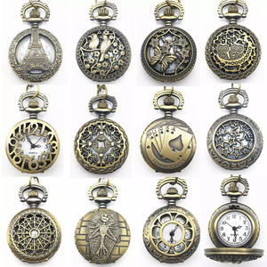 Nouvelle <span class=keywords><strong>montre</strong></span> de poche à quartz à cadran creux vintage en cuivre bronze antique à la mode personnalisée 45 mm Boîtier 3BAR Résistante à l'eau pour hommes - Product Image 6