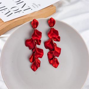 Pendientes Colgantes Bohemios con Borlas en Capas, Pendientes de Pétalos de Rosa, Pendientes Festivos para Disfraces, Regalo para Mujer, Joyería de Moda - Product Image 4