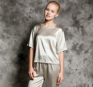 Set Pigiama in Seta per Donna con LOGO Personalizzato, Maniche Lunghe, <span class=keywords><strong>Sexy</strong></span>, Due Pezzi, Abbigliamento da Notte in Seta - Product Image 1