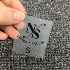 Custom Logo Straight Cut Heat Transfer Labels Sustainable PET Material For T-Shirts Shoes Bags Caps Wholesale Garment Use