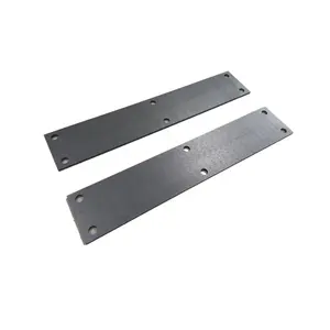 High thermal conductivity high strength graphite baffle plate for loading