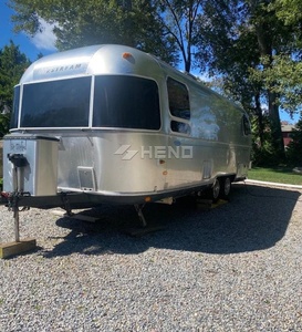 Caravane de voyage classique en aluminium <span class=keywords><strong>Airstream</strong></span> de 25 pieds avec lits jumeaux et fonction extérieure mobile pour le <span class=keywords><strong>camping</strong></span> - Product Image 4