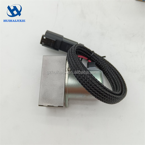 อะไหล่คุณภาพสูง โซลินอยด์วาล์ว 702-21-57400 วาล์วไพล็อตสำหรับ PC200-8 PC300-8 PC220-8 PC228US-8 วาล์ว 7022157400 - Product Image 2