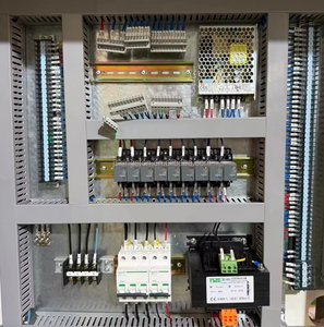 Presse à tuyaux hydraulique pour le cintrage, le sertissage et l'assemblage de raccords, pour la <span class=keywords><strong>plomberie</strong></span> et le traitement des tubes industriels - Product Image 6