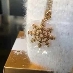 Wholesale Custom Designer <b>Handbag</b> for Women Luxury Cosmetics Bag Eco-Friendly Zipper Plush Material Waterproof Large Capacity - Product Image 3