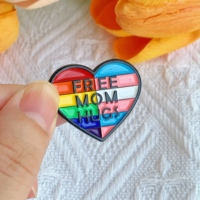 Broches Arc-en-ciel Prêtes à l'Expédition – Plusieurs Styles, Épingles Drapeau Arc-en-ciel, Badges de Revers Plaqués – Cadeau Idéal pour les Amoureux