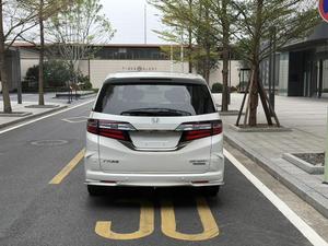 Honda Odyssey 2021 2.0L Hybrid Sharp Premium Edition 7 Posti MPV Usata in Buone Condizioni per Esportazione - Product Image 5