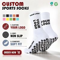 Chaussettes de sport athlétiques à séchage rapide avec soutien de la voûte plantaire en jacquard et option de logo personnalisé