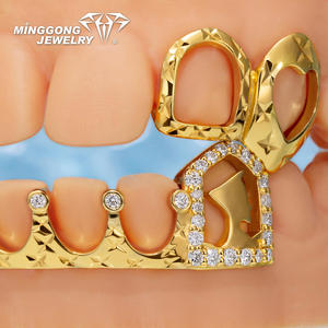 Grillz Personalizzabili in Oro 10K/14K/18K o Argento S925, Stile Hip-Hop con Corona, Denti in Moissanite VVS, Design alla Moda - Product Image 2