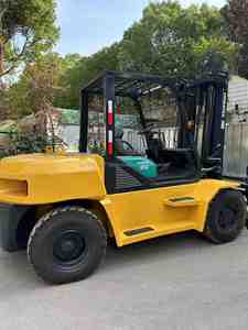 Montacargas Diésel Komatsu FD100 Usado, Capacidad de 10 Toneladas, Mástil de Dos/Tres Etapas, para Terreno Todoterreno - Product Image 6