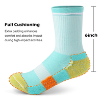 Haute qualité couleur unie personnalisé sport équipage chaussettes coussin course athlétisme chaussettes pour hommes femmes