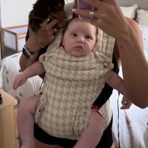 Portabebés Ergonómico Personalizado con Certificación CPC, Venta al por Mayor de Fábrica, Portabebés Envolvente, Portabebés de Hombro, Bolso de Transporte - Product Image 3