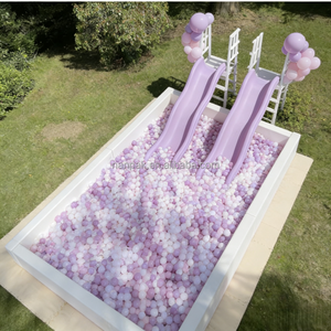 Piscina di Palline Quadrata Rettangolare Bianca per Interni/Esterni con Doppio Scivolo Viola, Area Giochi Morbida per Feste ed Eventi a Noleggio - Product Image 4