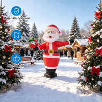 Père Noël Gonflable Dansant dans le Ciel avec Cadeau, Décoration Extérieure de Noël, Homme Agitant les Bras pour Promotion Commerciale des Fêtes